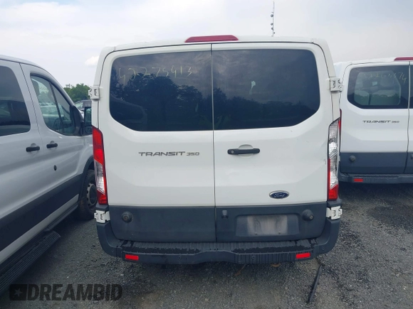 2019 Ford Transit Passenger XL с VIN 1FBZX2YM1KKA65246, выставлен на аукционе IAAI как лот 42275413 с пробегом 414 339 миль миль и . История ставок и продаж доступна на DreamBid. Изображение 16.