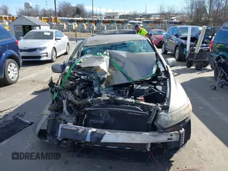 2006 Honda Civic Cpe LX with VIN 2HGFG11606H541571, listed as a IAAI auction lot 41689942 with 238,614 mi miles. Bid and sale history available at carsss.com. Image 12.