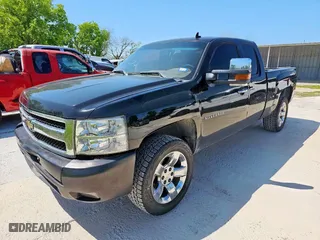 2011 Chevrolet Silverado 1500 LT with VIN 1GCRCSE07BZ124560, listed as a Copart auction lot 52744465 with 217,889 mi miles and Clean Title. Bid and sale history available at carsss.com. Image 2.