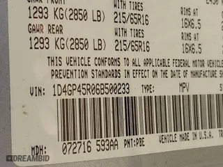 2006 Dodge Caravan SXT with VIN 1D4GP45R06B500233, listed as a IAAI auction lot 41709083 with 178,351 mi miles. Bid and sale history available at carsss.com. Image 9.