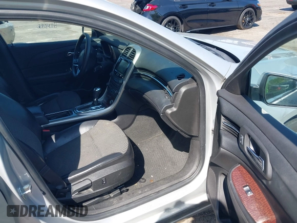 2013 Chevrolet Malibu LT with VIN 1G11C5SA2DF352362, listed as a IAAI auction lot 41955763 with 122,328 mi miles and . Bid and sale history available at DreamBid. Image 5.