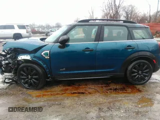 2022 MINI Countryman Cooper S with VIN WMZ83BR06N3N39575, listed as a IAAI auction lot 41477701 with 33,435 mi miles and . Bid and sale history available at DreamBid. Image 14.