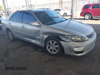2005 Toyota Camry LE with VIN 4T1BF32K35U593310, listed as a IAAI auction lot 41997349 with 346,020 mi miles and . Bid and sale history available at DreamBid. Image 1.