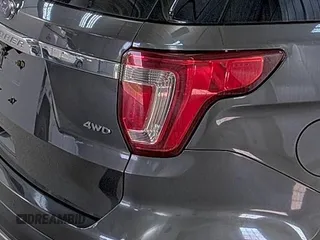 2017 Ford Explorer XLT z VIN 1FM5K8D89HGD08040, wystawiony jako IAAI lot #42516623 z przebiegiem 50 937 mil mil oraz . Historia ofert i sprzedaży dostępna na DreamBid. Obrazek 33.