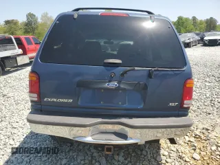 1998 Ford Explorer XL z VIN 1FMZU34E0WZB14244, wystawiony jako Copart lot #53912095 z przebiegiem 319 120 mil mil oraz Szkoda całkowita • Salvage title. Historia ofert i sprzedaży dostępna na DreamBid. Obrazek 6.