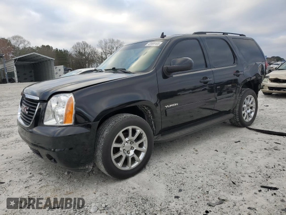 2011 GMC Yukon SLE with VIN 1GKS1AE09BR268147, listed as a Copart auction lot 45980465 with 245,920 mi miles and Salvage Title. Bid and sale history available at carsss.com. Image 1.