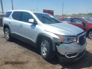 2017 GMC Acadia SLE z VIN 1GKKNKLA6HZ291822, wystawiony jako IAAI lot #42211358 z przebiegiem 89 803 mil mil oraz . Historia ofert i sprzedaży dostępna na DreamBid. Obrazek 1.