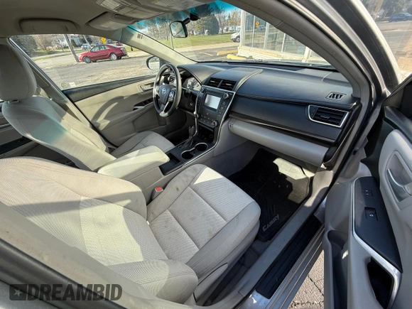 2015 Toyota Camry XLE with VIN 4T4BF1FK3FR447446, listed as a Copart auction lot 55267255 with 207,189 mi miles and Clean Title. Bid and sale history available at carsss.com. Image 5.