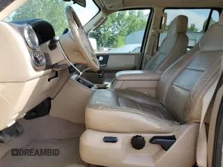 2005 Ford Expedition Special Service z VIN 1FMPU16525LA51707, wystawiony jako Copart lot #60884385 z przebiegiem 139 985 mil mil oraz Czysty tytuł • Clean title. Historia ofert i sprzedaży dostępna na DreamBid. Obrazek 7.