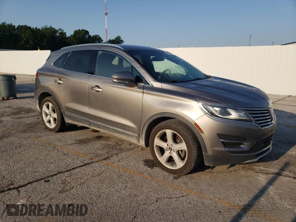 2016 Lincoln MKC Premier with VIN 5LMCJ1D98GUJ20472, listed as a Copart auction lot 59586665 with 100,845 mi miles and Salvage title. Bid and sale history available at DreamBid. Image 4.