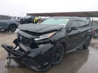 2024 Toyota Highlander LE z VIN 5TDKDRBH3RS537184, wystawiony jako IAAI lot #42108464 z przebiegiem 35 747 mil mil oraz . Historia ofert i sprzedaży dostępna na DreamBid. Obrazek 2.