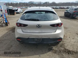 2022 Mazda Mazda3 Hatchback Premium with VIN JM1BPBML2N1501090, listed as a Copart auction lot 48104385 with 22,356 mi miles and Salvage Title. Bid and sale history available at carsss.com. Image 6.