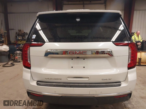 2021 GMC Yukon XL SLT with VIN 1GKS2GKD2MR428489, listed as a IAAI auction lot 41516581 with 69,472 mi miles. Bid and sale history available at carsss.com. Image 16.