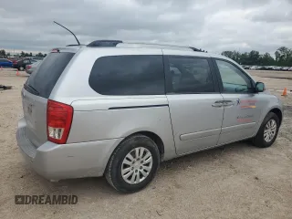 2011 Kia Sedona LX with VIN KNDMG4C71B6366658, listed as a Copart auction lot 70385304 with 356,705 mi miles and Clean Title. Bid and sale history available at carsss.com. Image 3.