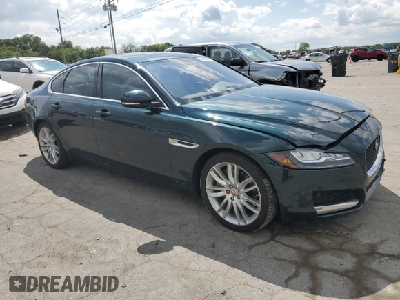 2016 Jaguar XF 35t Prestige with VIN SAJBE4BV3GCY13708, listed as a Copart auction lot 68120914 with 77,223 mi miles and Salvage Title. Bid and sale history available at carsss.com. Image 4.