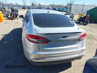 2019 Ford Fusion SE with VIN 3FA6P0HD9KR172372, listed as a IAAI auction lot 41705985 with 145,893 mi miles. Bid and sale history available at carsss.com. Image 17.