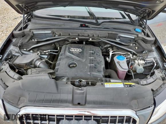 2017 Audi Q5 Premium Plus с VIN WA1L2AFPXHA094146, выставлен на аукционе Copart как лот 60599065 с пробегом 21 935 миль миль и Списание • Salvage title. История ставок и продаж доступна на DreamBid. Изображение 12.