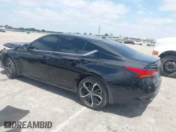 2024 Nissan Altima SR z VIN 1N4BL4CV8RN312278, wystawiony jako IAAI lot #42096194 z przebiegiem 20 256 mil mil oraz . Historia ofert i sprzedaży dostępna na DreamBid. Obrazek 3.