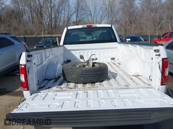 2018 Ford F-150 XL with VIN 1FTMF1CB0JKC51979, listed as a IAAI auction lot 41771071 with 24,214 mi miles. Bid and sale history available at carsss.com. Image 8.