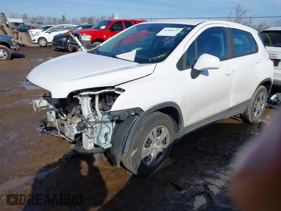 2016 Chevrolet Trax LS with VIN 3GNCJKSB3GL267030, listed as a IAAI auction lot 41485429 with 126,301 mi miles. Bid and sale history available at carsss.com. Image 18.