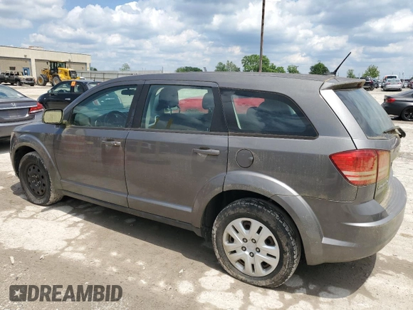 2013 Dodge Journey SE z VIN 3C4PDCAB0DT728950, wystawiony jako Copart lot #57525305 z przebiegiem 181 414 mil mil oraz Czysty tytuł • Clean title. Historia ofert i sprzedaży dostępna na DreamBid. Obrazek 2.