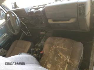 2005 Jeep Wrangler Unlimited с VIN 1J4FA44S65P376026, выставлен на аукционе Copart как лот 57692645 с пробегом Не указан миль и Чистый • Clean title. История ставок и продаж доступна на DreamBid. Изображение 8.