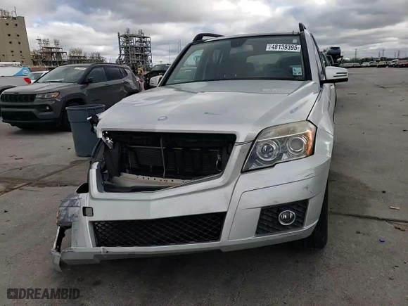 2011 Mercedes-Benz GLK-Class GLK 350 with VIN WDCGG5GB3BF582815, listed as a Copart auction lot 48139395 with 86,884 mi miles and Salvage Title. Bid and sale history available at carsss.com. Image 12.