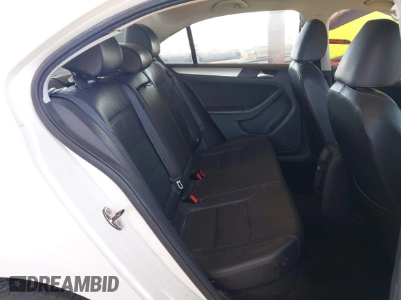 2013 Volkswagen Jetta SE with VIN 3VWDX7AJ0DM370393, listed as a IAAI auction lot 42731730 with 99,249 mi miles and . Bid and sale history available at DreamBid. Image 8.