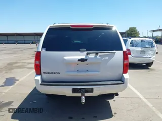 2012 Chevrolet Suburban LS с VIN 1GNWKLEG4CR111766, выставлен на аукционе IAAI как лот 42171918 с пробегом 94 243 миль миль и . История ставок и продаж доступна на DreamBid. Изображение 17.