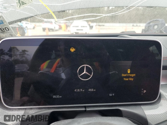 2024 Mercedes-Benz CLE 53 AMG z VIN W1KMJ6CB0RF040545, wystawiony jako Copart lot #44605135 z przebiegiem 466 mil mil oraz Szkoda całkowita • Salvage title. Historia ofert i sprzedaży dostępna na DreamBid. Obrazek 9.