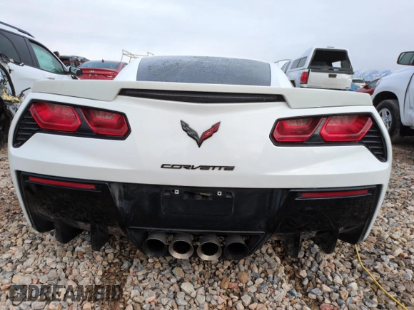 2015 Chevrolet Corvette 1LT with VIN 1G1YB2D72F5114859, listed as a Copart auction lot 46188535 with 107,082 mi miles and Salvage Title. Bid and sale history available at carsss.com. Image 6.