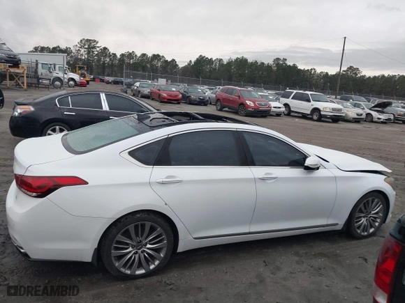 2015 Hyundai Genesis 5.0L with VIN KMHGN4JF0FU043700, listed as a IAAI auction lot 41527863 with 110,520 mi miles. Bid and sale history available at carsss.com. Image 14.