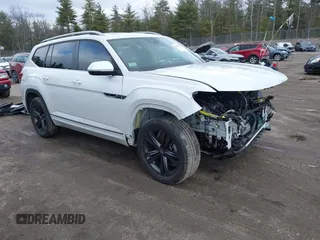 2022 Volkswagen Atlas SEL R-Line z VIN 1V2AR2CA3NC548668, wystawiony jako IAAI lot #41967112 z przebiegiem 35 101 mil mil oraz . Historia ofert i sprzedaży dostępna na DreamBid. Obrazek 1.