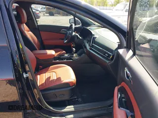 2023 Kia Sportage SX-Prestige z VIN 5XYK53AF2PG066651, wystawiony jako IAAI lot #41984627 z przebiegiem 81 298 mil mil oraz . Historia ofert i sprzedaży dostępna na DreamBid. Obrazek 5.