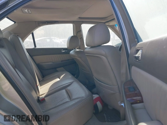 2002 Acura RL with VIN JH4KA96502C008421, listed as a IAAI auction lot 39372947 with Not provided miles and . Bid and sale history available at DreamBid. Image 8.