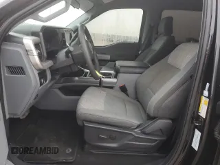 2024 Ford F-350 XL with VIN 1FT8W3DT4RED83562, listed as a Copart auction lot 54500415 with 32,691 mi miles and Salvage Title. Bid and sale history available at DreamBid. Image 7.