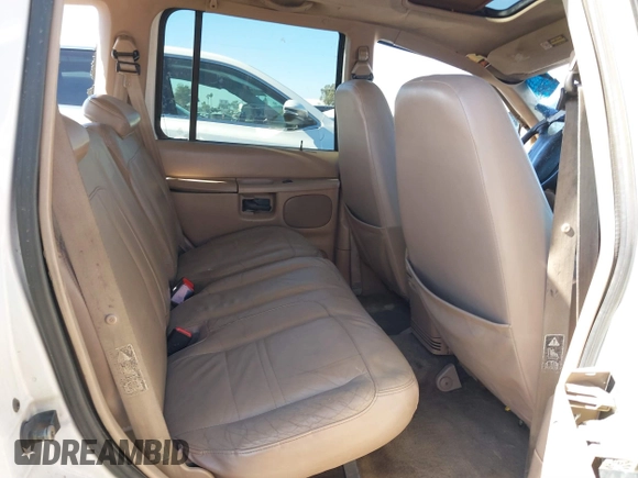 2000 Ford Explorer XLT с VIN 1FMZU63P8YZB84601, выставлен на аукционе IAAI как лот 41340435 с пробегом 132 511 миль миль и . История ставок и продаж доступна на DreamBid. Изображение 8.
