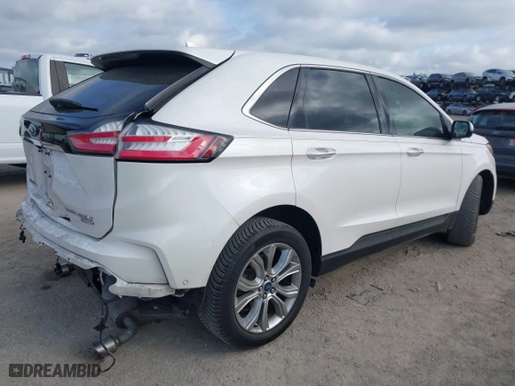2019 Ford Edge Titanium with VIN 2FMPK3K93KBB11919, listed as a IAAI auction lot 41613148 with 61,053 mi miles. Bid and sale history available at carsss.com. Image 4.