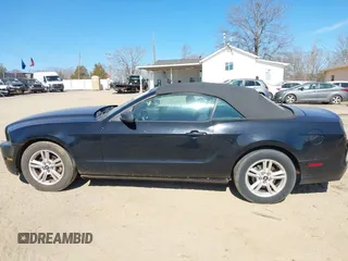 2014 Ford Mustang V6 with VIN 1ZVBP8EM3E5213160, listed as a IAAI auction lot 41664430 with 184,862 mi miles. Bid and sale history available at carsss.com. Image 15.