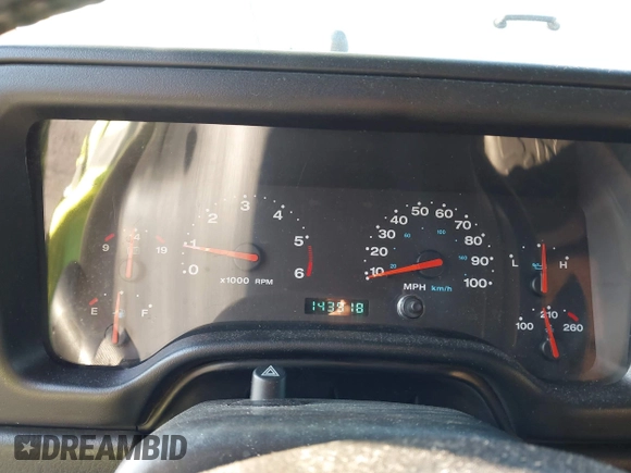 2005 Jeep Wrangler Unlimited with VIN 1J4FA44S65P335444, listed as a IAAI auction lot 41731093 with 143,918 mi miles. Bid and sale history available at carsss.com. Image 7.