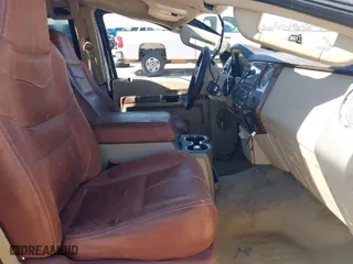 2008 Ford Super Duty F-250 SRW XL with VIN 1FTSW21R58EA22252, listed as a IAAI auction lot 41593611 with 1 mi miles. Bid and sale history available at carsss.com. Image 5.