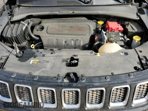 2019 Jeep Compass Latitude z VIN 3C4NJCBB5KT652654, wystawiony jako Copart lot #49722665 z przebiegiem 97 163 mil mil oraz Szkoda całkowita • Salvage title. Historia ofert i sprzedaży dostępna na DreamBid. Obrazek 12.