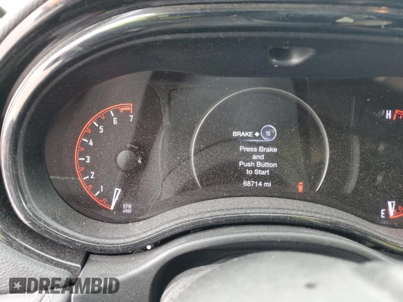 2021 Dodge Durango SXT with VIN 1C4RDHAG9MC519428, listed as a Copart auction lot 87806235 with 68,714 mi miles and Salvage title. Bid and sale history available at DreamBid. Image 9.