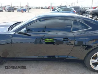 2011 Chevrolet Camaro 1LT z VIN 2G1FB1ED2B9164874, wystawiony jako IAAI lot #41955019 z przebiegiem 165 552 mil mil oraz . Historia ofert i sprzedaży dostępna na DreamBid. Obrazek 15.