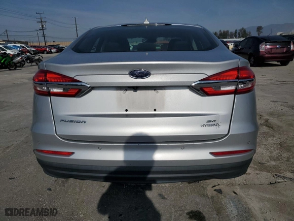 2019 Ford Fusion Hybrid SE with VIN 3FA6P0LU2KR261708, listed as a Copart auction lot 45512525 with 161,644 mi miles and Salvage Title. Bid and sale history available at carsss.com. Image 6.