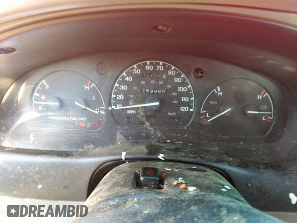 1995 Ford Ranger XL z VIN 1FTCR14A5SPA95354, wystawiony jako IAAI lot #41986841 z przebiegiem 269 669 mil mil oraz . Historia ofert i sprzedaży dostępna na DreamBid. Obrazek 7.