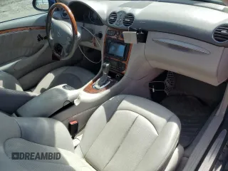 2004 Mercedes-Benz CLK 500 с VIN WDBTJ75J94F114679, выставлен на аукционе Copart как лот 46604775 с пробегом 155 003 миль миль и На запчасти • Non repairable. История ставок и продаж доступна на DreamBid. Изображение 8.