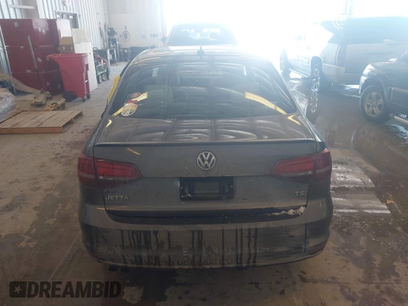 2016 Volkswagen Jetta Sport z VIN 3VWD17AJ9GM250243, wystawiony jako IAAI lot #41618054 z przebiegiem 38 520 mil mil oraz . Historia ofert i sprzedaży dostępna na DreamBid. Obrazek 16.