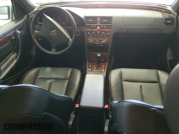 2000 Mercedes-Benz C 230 Kompressor with VIN WDBHA24G8YA838929, listed as a Copart auction lot 47300555 with Not Provided miles and Clean Title. Bid and sale history available at carsss.com. Image 8.