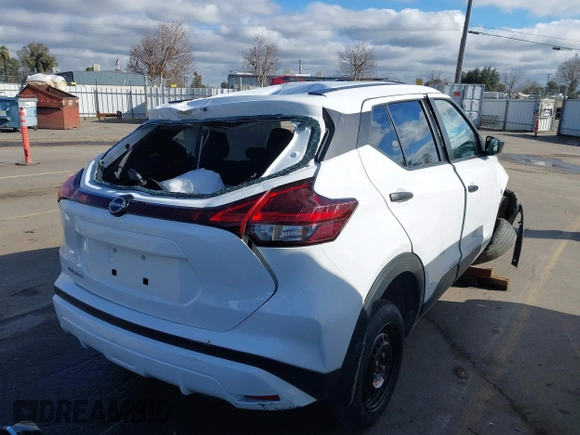 2024 Nissan Kicks S with VIN 3N1CP5BV1RL476632, listed as a IAAI auction lot 41186461 with Not Provided miles and . Bid and sale history available at carsss.com. Image 4.